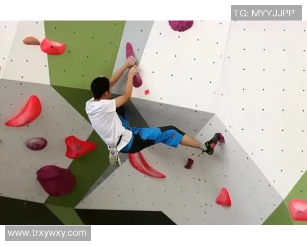 攀岩精神的传承与创新：西安攀岩队中路突破的背后故事