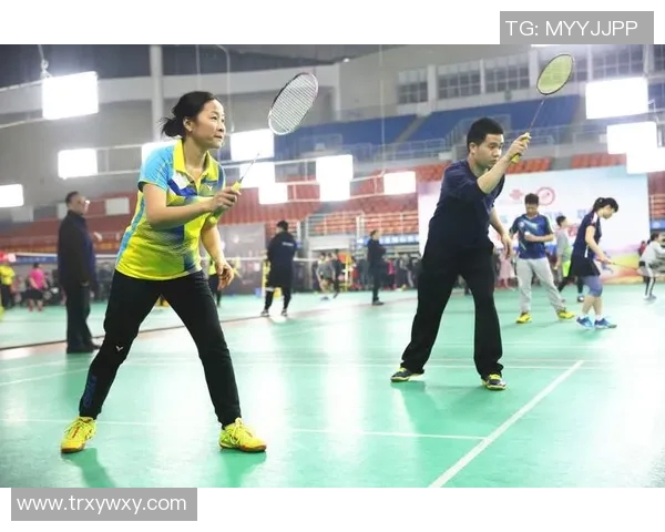 黄芳专访：从羽毛球新星到冠军之路的心路历程回顾