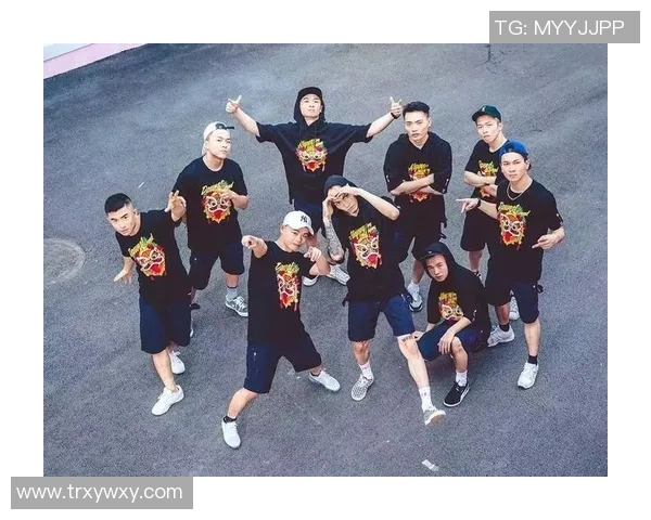 黄强专访：从街头到舞台的蜕变与坚持回顾他的街舞人生旅程