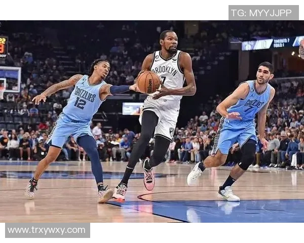 重庆篮球队耐力对比深度分析揭示球队潜力与挑战 重庆篮球队耐力对比深度分析揭示球队潜力与挑战