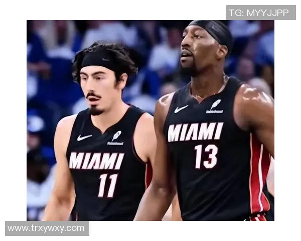 湖人对决热火精彩比赛视频回顾与精彩瞬间分析