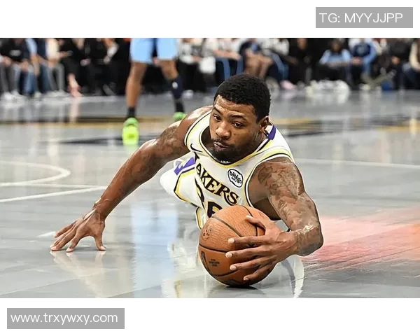 马库斯斯马特在NBA赛场的精彩表现与领导力分析