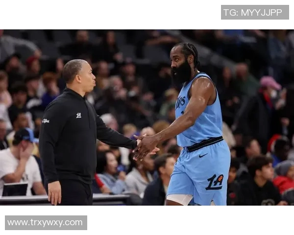 快船与篮网激战正酣2月22日NBA精彩对决引发球迷热议